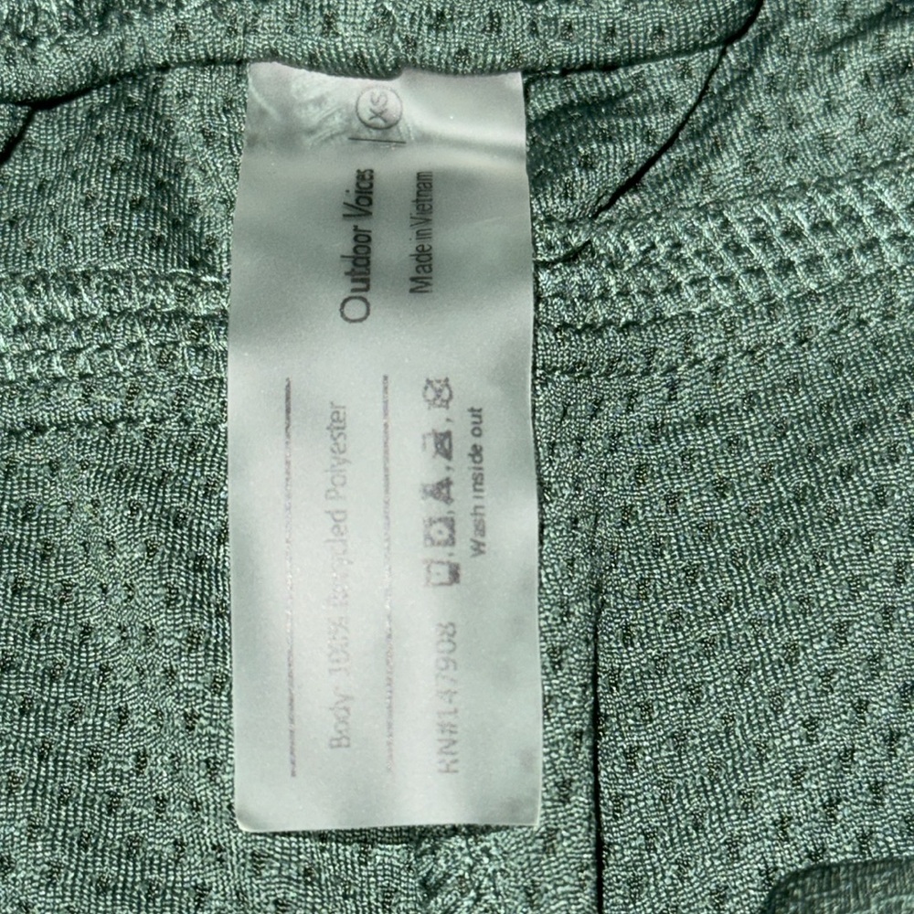 Outdoor Voices RecMesh 5” Shorts - Picture 5 of 6